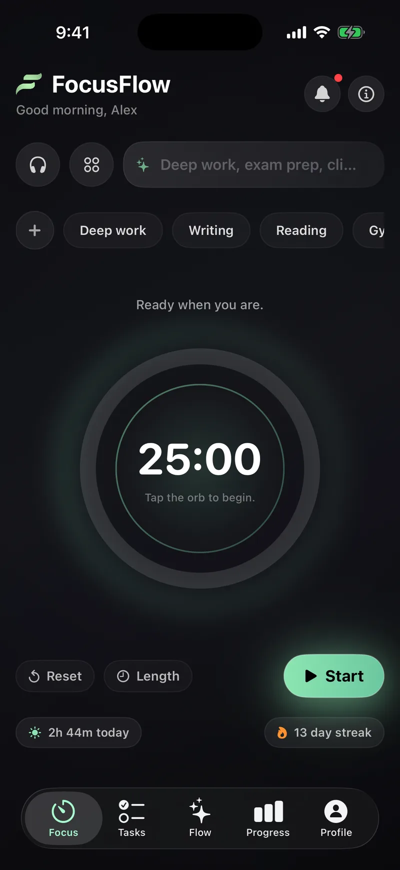 The FocusFlow timer screen on iPhone, with a 25 minute session ready to start.